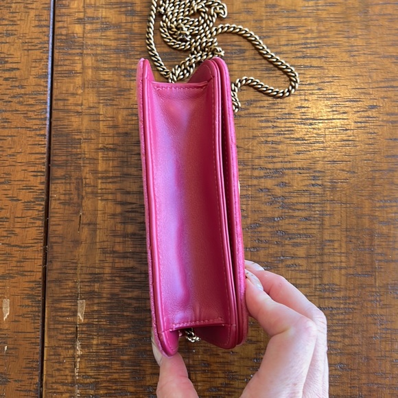 Gucci Fuchsia Love Embroidered Velvet Matelasse GG Marmont Mini Bag - Picture 7 of 16